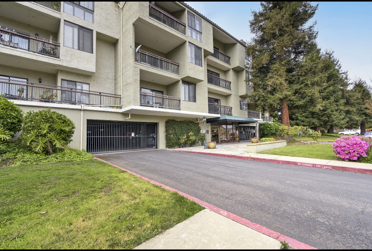 1-exterior1a